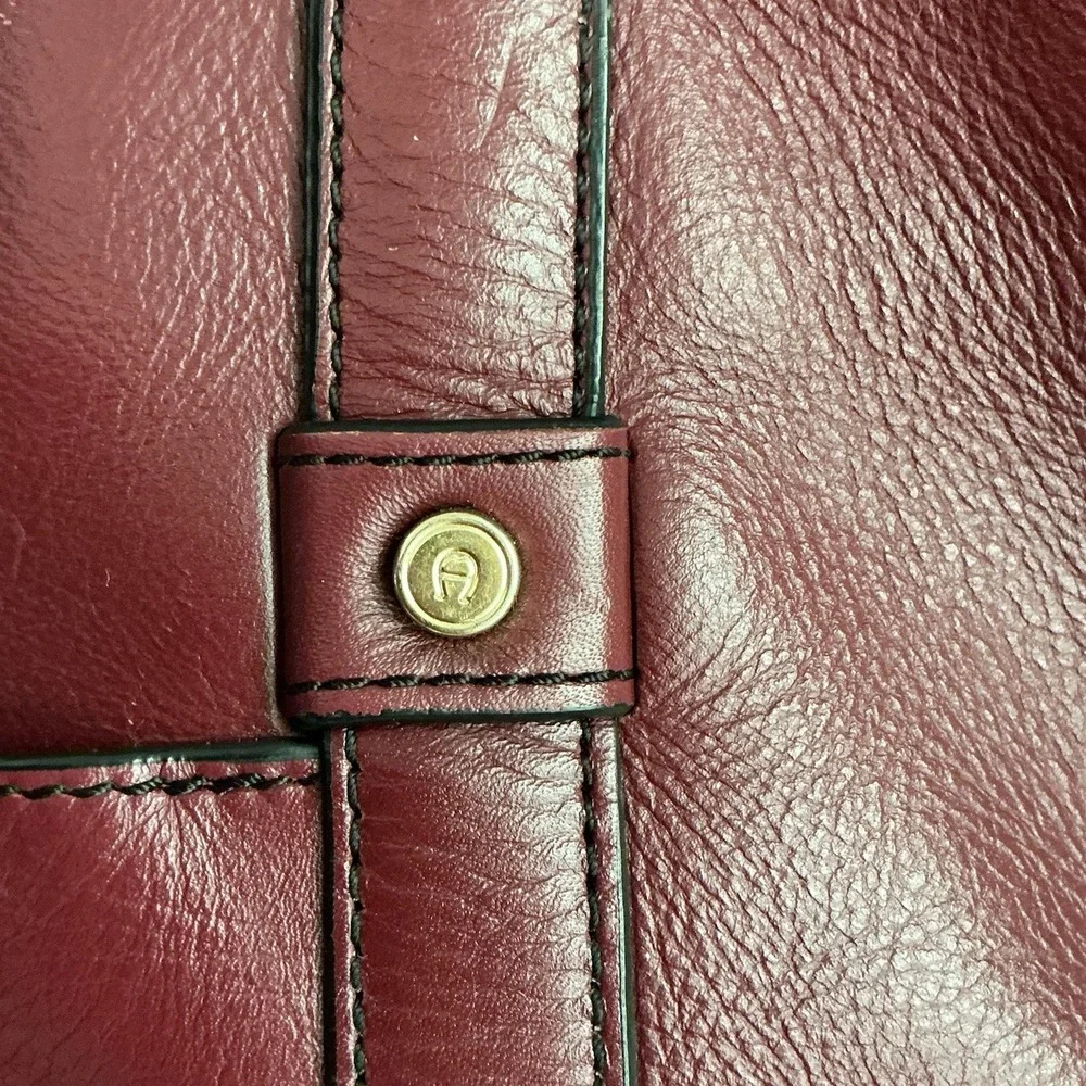 Etienne Aigner Burgundy Leather Tote Shoulder Bag Double Handle Retro Y2K Style